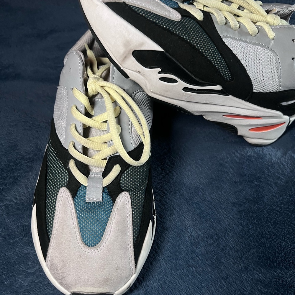 Retro Adidas - Picture 2 of 6